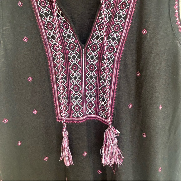 J.Jill Embroidered Sleeveless Knit Dress Black Pink Tassel Detail Size Small - Picture 4 of 6